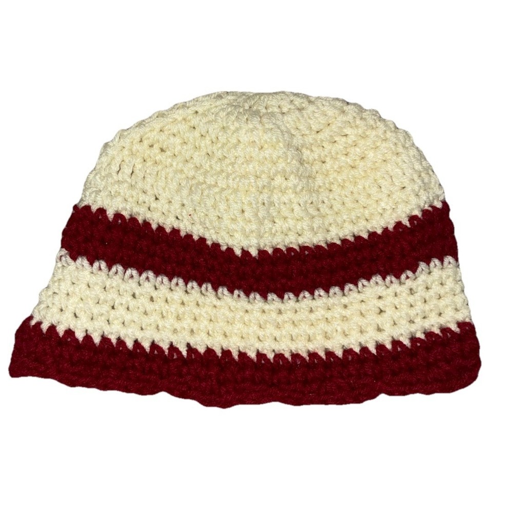 Beanie Hat Women's White Burgundy Crochet Handmade Scalloped Hem One Size NEW